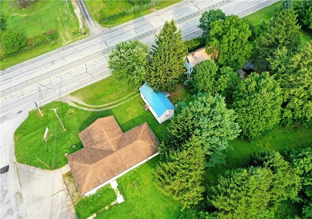 Photo 4 of Multi family home for sale at 3607 N Hermitage, Pymatuning Twp, PA 16154 | MLS# 1766672 | Listing updated on 2026-08-01