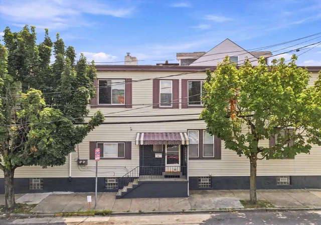 1st image of 201 Taylor Street, Bloomfield, PA 15224 | MLS# 1767258