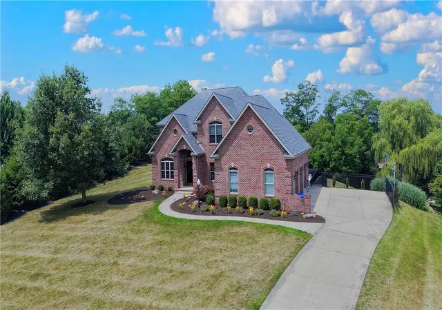 1st image of 2 Presidential Ln, Adams Twp, PA 16059 | MLS# 1767063