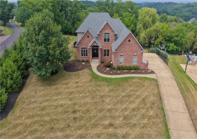 48th image of 2 Presidential Ln, Adams Twp, PA 16059 | MLS# 1767063