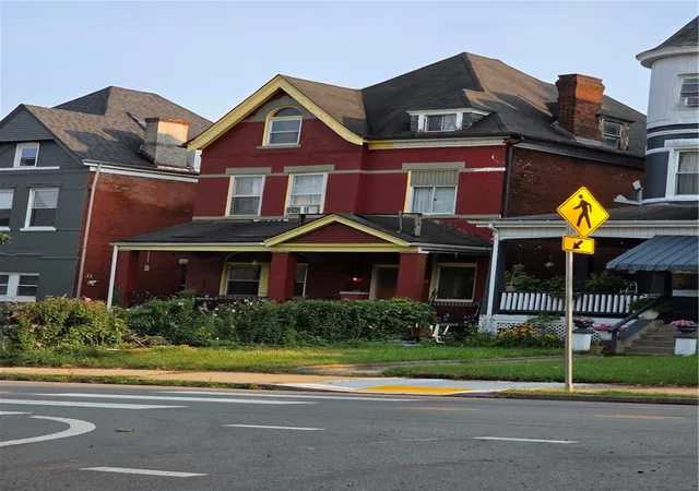 Photo 2 of Multi family home for sale at 5428 Stanton Ave, Highland Park, PA 15206 | MLS# 1767081 | Listing updated on 2026-07-29