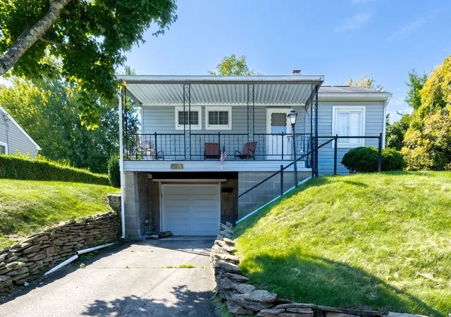 Photo 1 of Single family home for sale at 1923 Rhode Is Ave, Hopewell Twp, PA 15001 | MLS# 1767285 | Listing updated on 2026-10-03