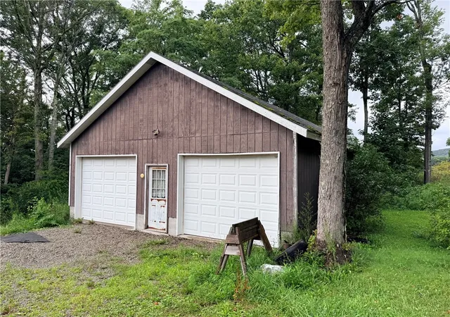 Photo 2 of Manufactured home for sale at 297 Steyer Rd, Stewart Twp, PA 15464 | MLS# 1767297 | Listing updated on 2026-07-30