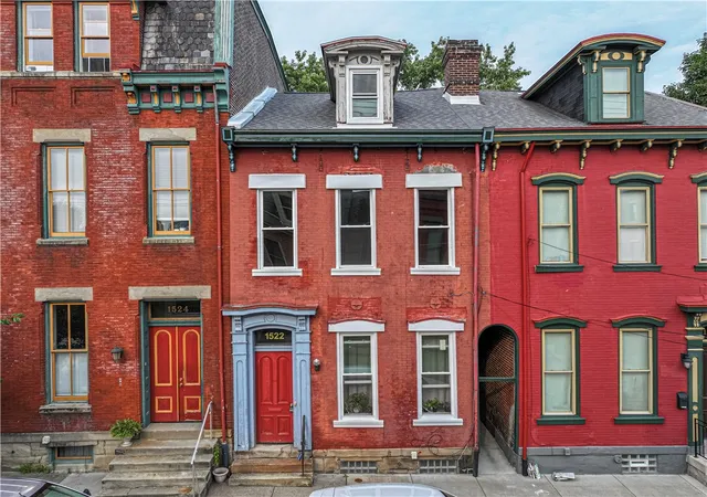 1st image of 1522 Brighton Pl, Central North Side, PA 15212 | MLS# 1767318