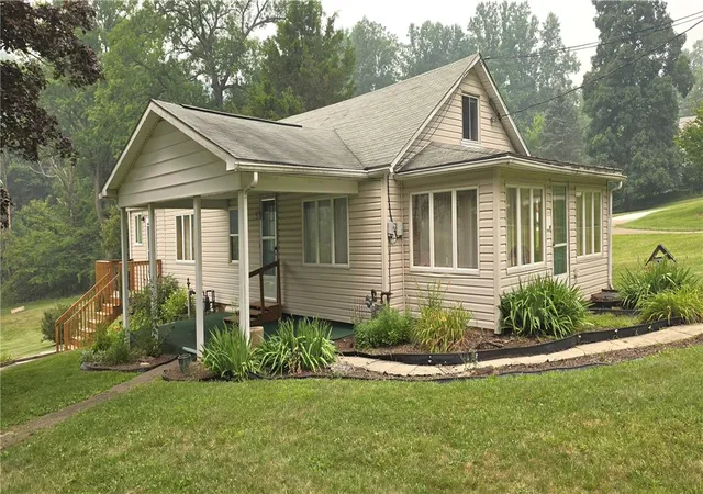 1st image of 354 N Ben Franklin Rd, White Twp, PA 15701 | MLS# 1767015