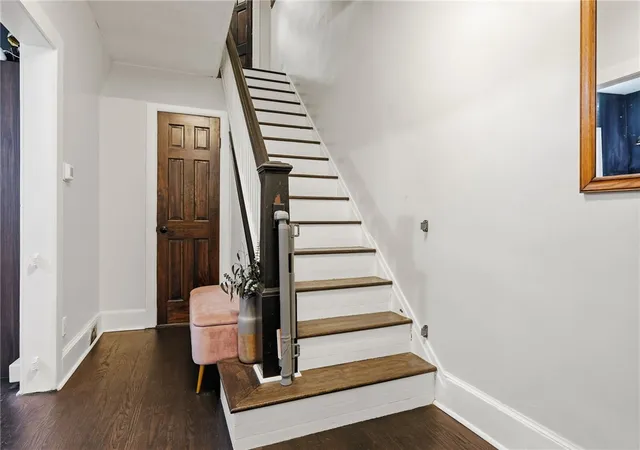 Photo 5 of Townhouse for sale at 5912 Douglas St, Squirrel Hill, PA 15217 | MLS# 1767071 | Listing updated on 2026-08-28