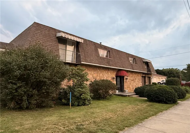 1st image of 318 Main St, Wampum, PA 16157 | MLS# 1767413