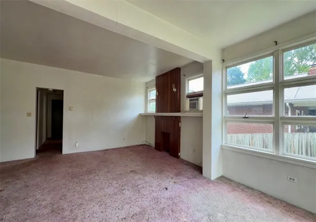 3rd image of 357 Keystone Dr, New Kensington, PA 15068 | MLS# 1767412