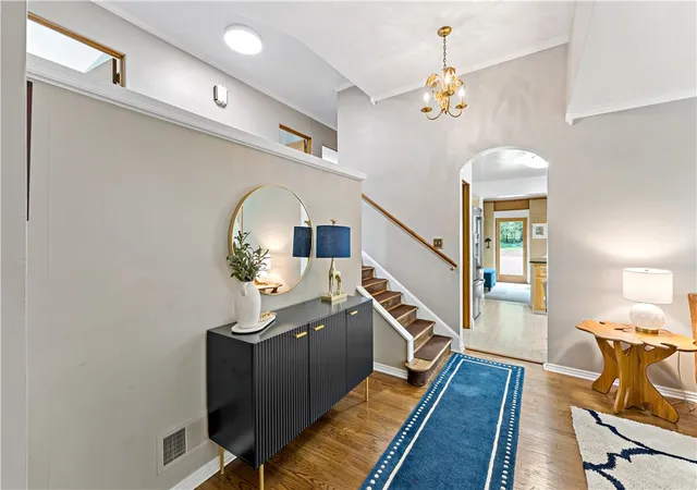 Photo 4 of Single family home for sale at 124 Oak Hills Manor, Penn Twp, PA 16002 | MLS# 1766795 | Listing updated on 2026-07-31