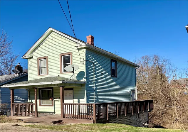 2nd image of 718 Sellers Ave, Jeannette, PA 15644 | MLS# 1767516