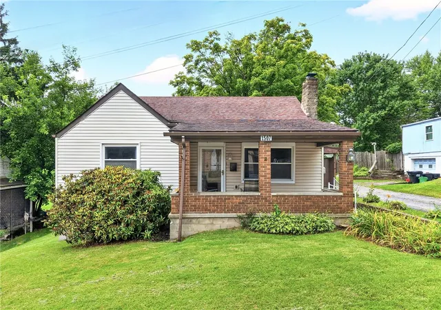 1st image of 1507 18th Ave, Patterson Twp, PA 15010 | MLS# 1767421