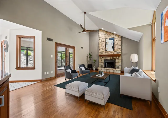 Photo 3 of Single family home for sale at 101 Park Ln, Murrysville, PA 15668 | MLS# 1767542 | Listing updated on 2026-08-03