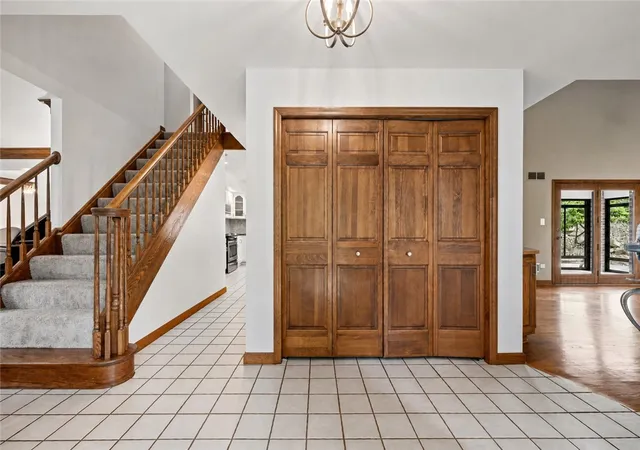 Photo 4 of Single family home for sale at 101 Park Ln, Murrysville, PA 15668 | MLS# 1767542 | Listing updated on 2026-08-03