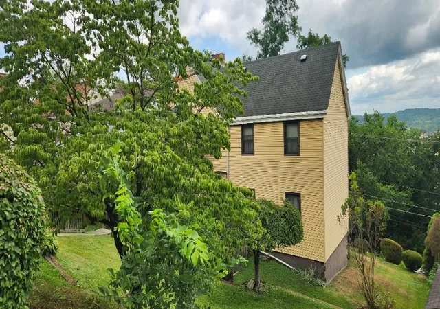 5th image of 915 Border Avenue, Ellwood City, PA 16117 | MLS# 1767566