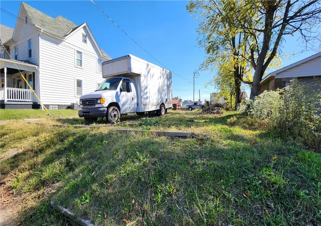 3rd image of 267 Reno St, Rochester, PA 15074 | MLS# 1767563