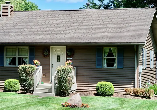 Photo 3 of Single family home for sale at 612 Latonka Dr, Coolspring Twp, PA 16137 | MLS# 1767511 | Listing updated on 2026-07-31