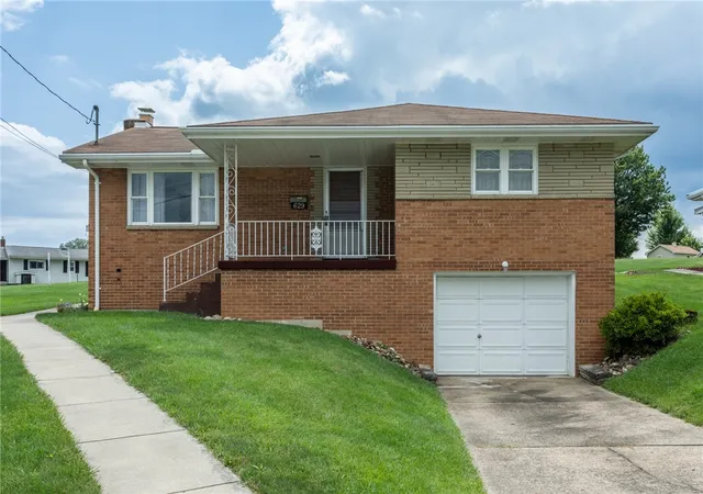 Photo 2 of Single family home for sale at 629 Joseph St, Mt Pleasant Twp, PA 15666 | MLS# 1767695 | Listing updated on 2026-07-31