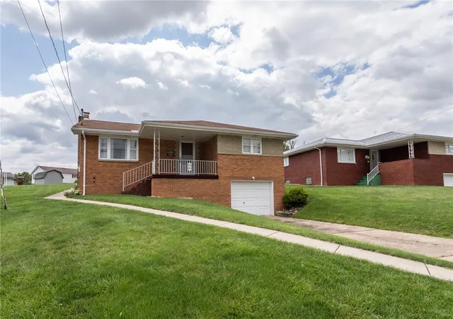 Photo 3 of Single family home for sale at 629 Joseph St, Mt Pleasant Twp, PA 15666 | MLS# 1767695 | Listing updated on 2026-07-31