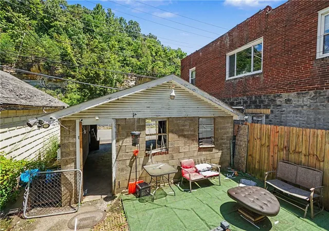 25th image of 912 Franklin Ave, Aliquippa, PA 15001 | MLS# 1767119