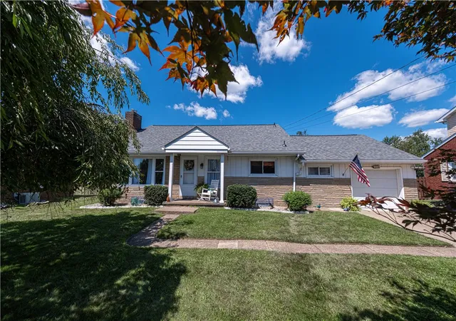 1st image of 1465 Oakridge Dr, Harmony Twp, PA 15003 | MLS# 1767745