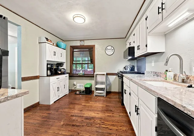 Photo 3 of Single family home for sale at 3652 Forbes Trl Dr, Murrysville, PA 15668 | MLS# 1767804 | Listing updated on 2026-08-02