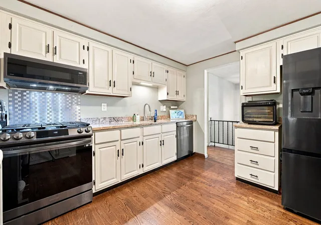 Photo 4 of Single family home for sale at 3652 Forbes Trl Dr, Murrysville, PA 15668 | MLS# 1767804 | Listing updated on 2026-08-02