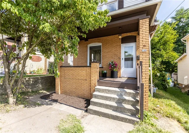 3rd image of 526 Dippold Ave, Baden, PA 15005 | MLS# 1766532