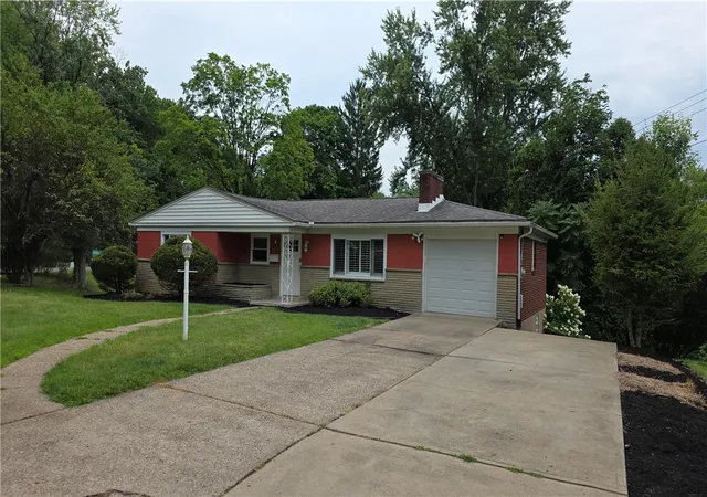 Photo 2 of Single family home for sale at 301 Earlwood Rd, Penn Hills, PA 15235 | MLS# 1767668 | Listing updated on 2026-08-03