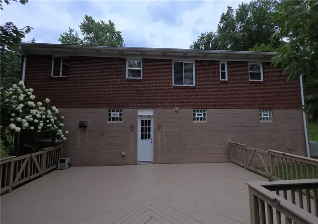 Photo 3 of Single family home for sale at 301 Earlwood Rd, Penn Hills, PA 15235 | MLS# 1767668 | Listing updated on 2026-08-03