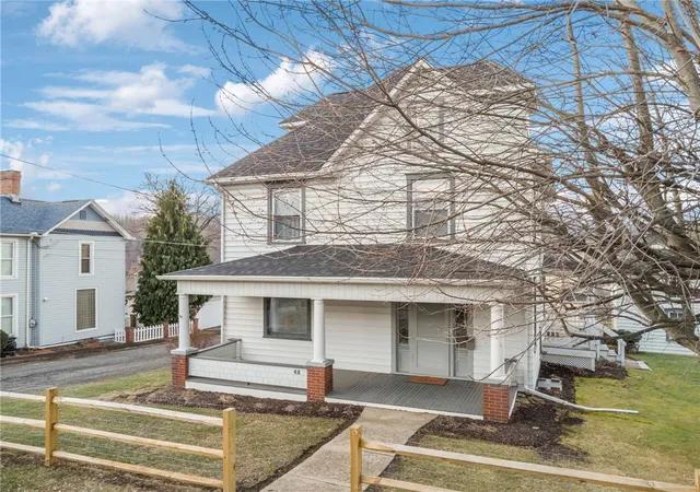 Photo 2 of Single family home for sale at 42 Highland Ave, Burgettstown Boro, PA 15021 | MLS# 1767784 | Listing updated on 2026-08-04