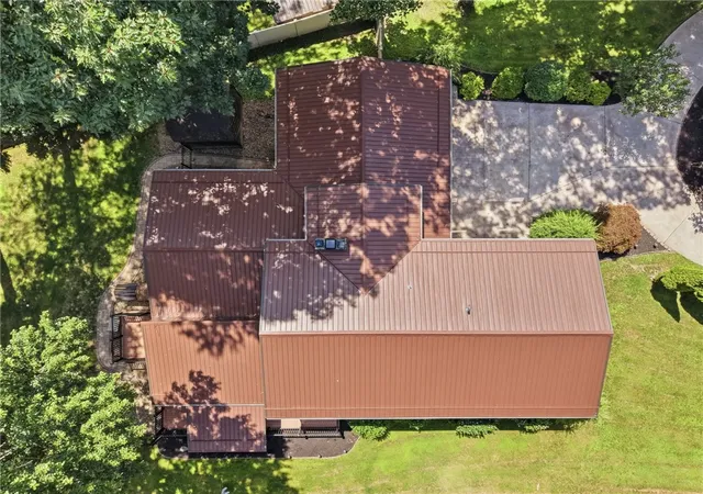 50th image of 5120 White Oak Dr, White Twp, PA 15701 | MLS# 1767919