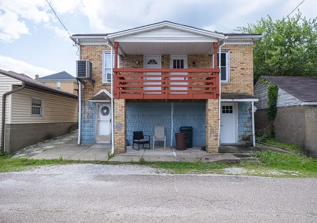 18th image of 735 1/2 7th Ave, Coraopolis, PA 15108 | MLS# 1767960