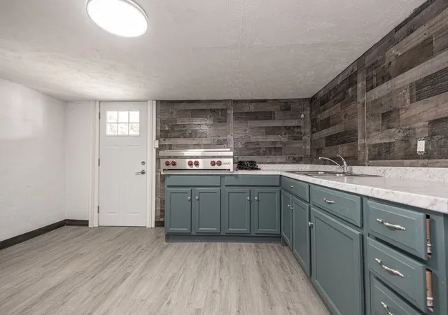 2nd image of 735 1/2 7th Ave, Coraopolis, PA 15108 | MLS# 1767960