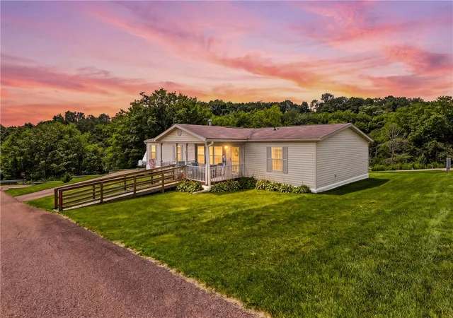 1st image of 105 Sunset Dr, Berlin, PA 15530 | MLS# 1767968