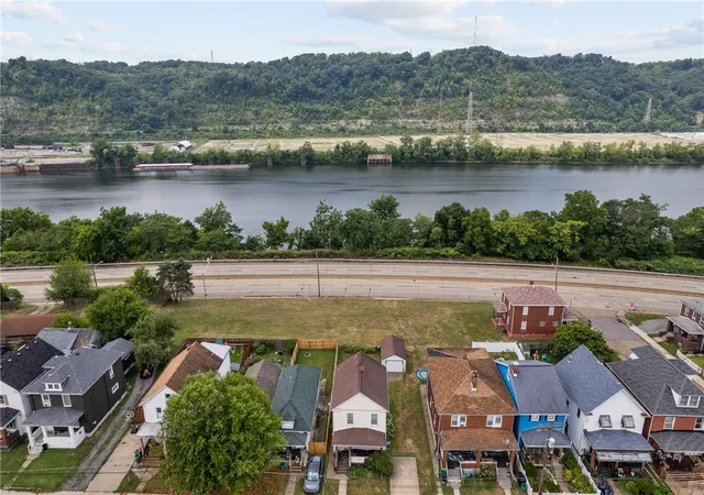 5th image of 1652 Ohio River Blvd, Ambridge, PA 15003 | MLS# 1767972