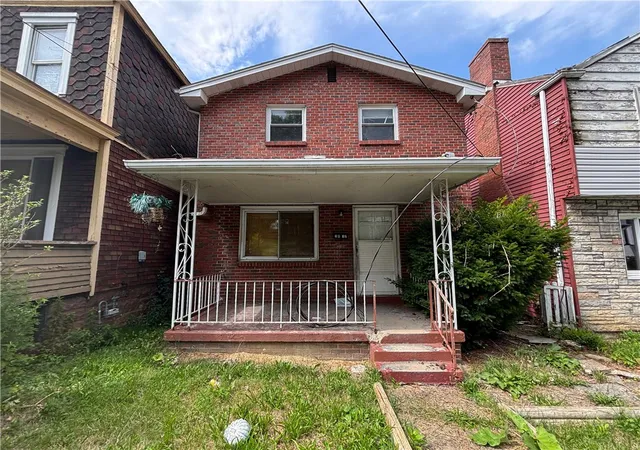 Photo 1 of Single family home for sale at 2813 Palmgreen Ave, Mc Keesport, PA 15132 | MLS# 1767974 | Listing updated on 2026-08-03