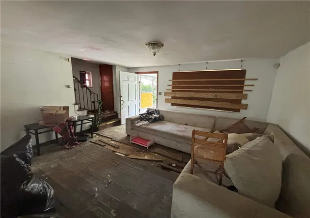 Photo 3 of Single family home for sale at 2813 Palmgreen Ave, Mc Keesport, PA 15132 | MLS# 1767974 | Listing updated on 2026-08-03