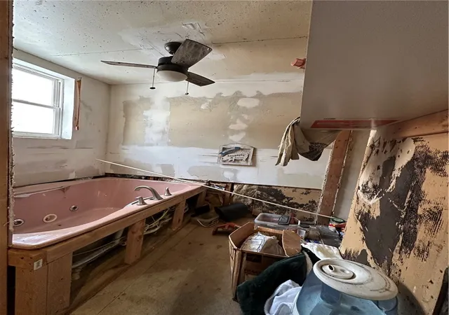 Photo 4 of Single family home for sale at 415 2nd Street, East Bethlehem, PA 15368 | MLS# 1767995 | Listing updated on 2026-08-03