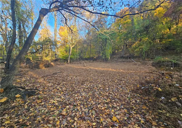 2nd image of 0 Sycamore Rd, Sewickley, PA 15143 | MLS# 1767943