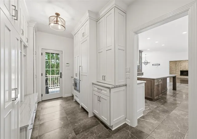 4th image of 2089 Blairmont Dr, Upper St Clair, PA 15241 | MLS# 1768042