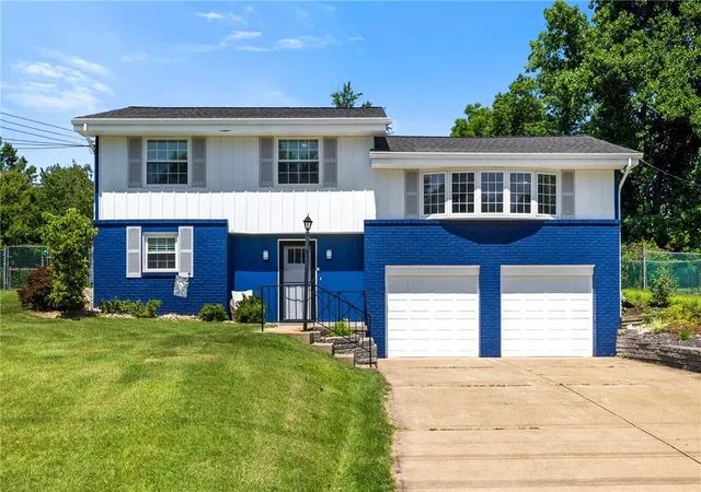 3rd image of 4221 El Rancho Dr, Hampton, PA 15101 | MLS# 1768029