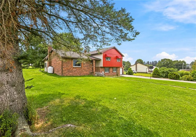 2nd image of 816 Maple Street, Berlin, PA 15530 | MLS# 1768072