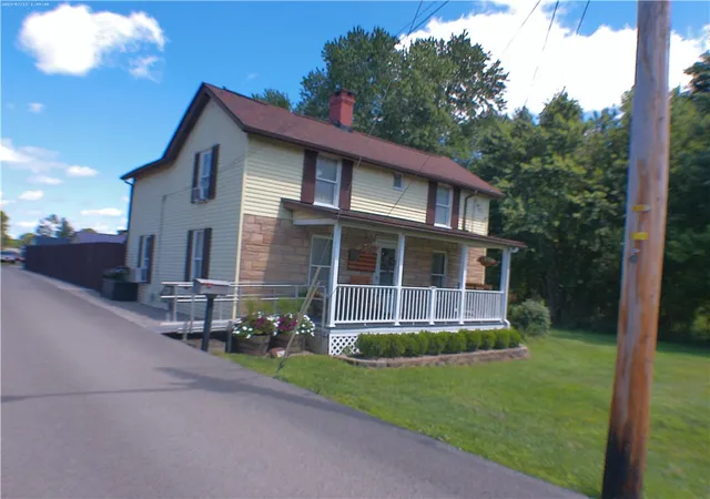 24th image of 303 Cranberry Alley, Carmichaels/cumblnd, PA 15320 | MLS# 1768074