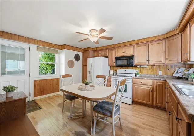 5th image of 217 Lime Street, Mt Washington, PA 15220 | MLS# 1767994