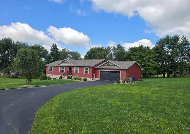40th image of 961 Sunset Dr, Center Twp, PA 16001 | MLS# 1768086