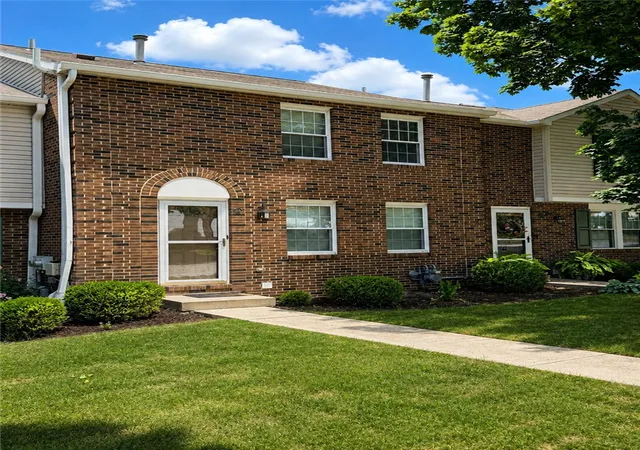 1st image of 330 Murrays, Castle Shannon, PA 15234 | MLS# 1768119