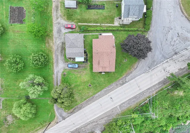 25th image of 412 Old Zelienople Rd, Ellwood City, PA 16117 | MLS# 1767916