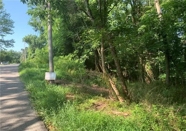 3rd image of 0 Roundtop Road, Hempfield Twp, PA 15642 | MLS# 1768180