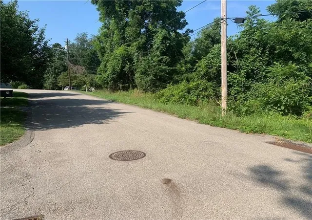 4th image of 0 Roundtop Road, Hempfield Twp, PA 15642 | MLS# 1768180