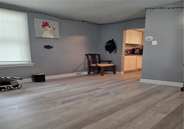 5th image of 313 Mitchell Ave, City Of But Nw, PA 16001 | MLS# 1768199